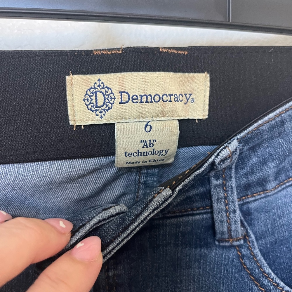 Democracy ab solution jeans.Size 6.